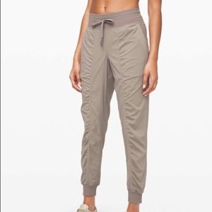 NWT Lululemon Dance Studio Jogger